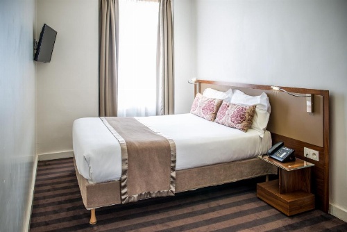 Art Hôtel Batignolles image 19